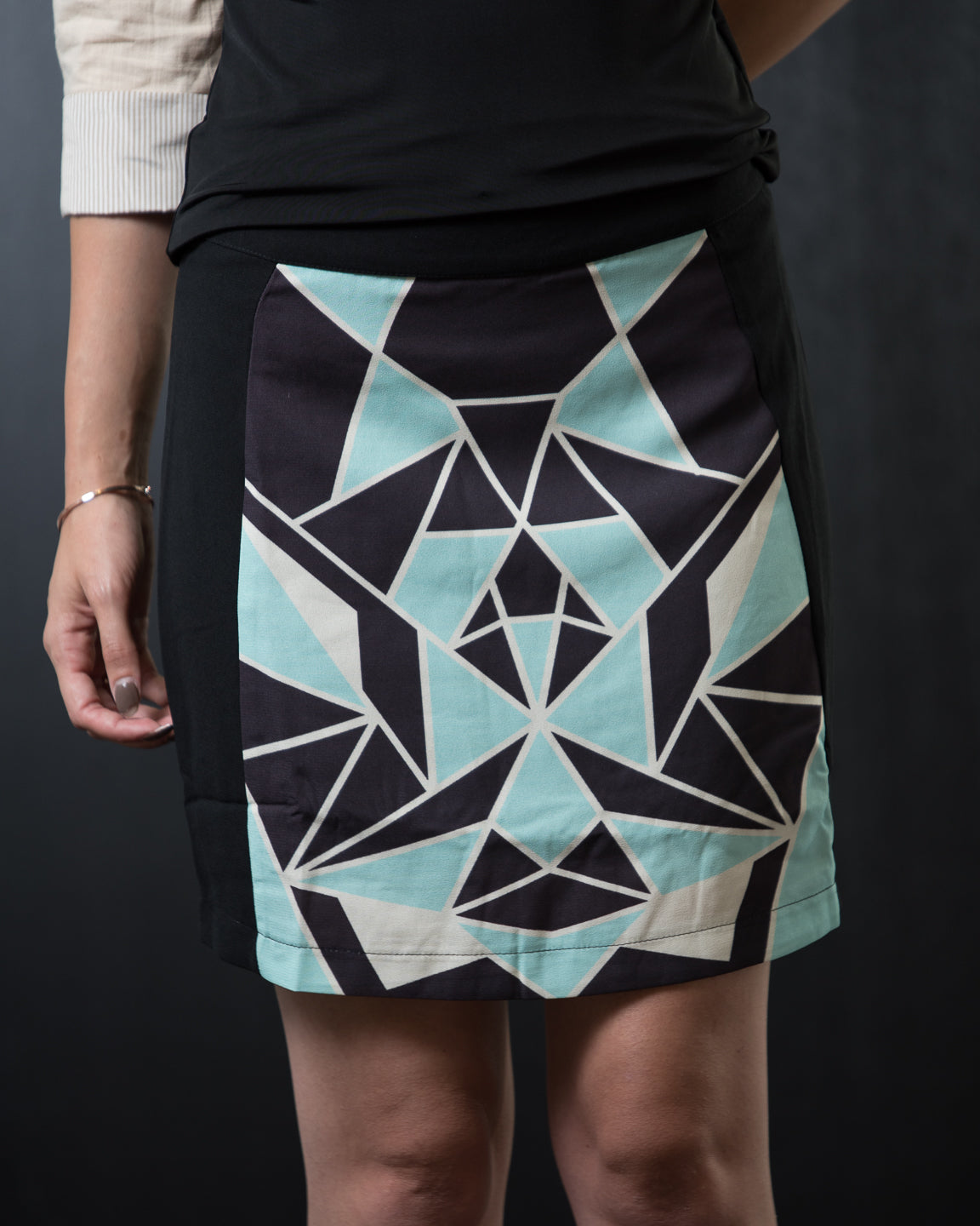 Blu Pepper Geo Printed Skirt (S-L)