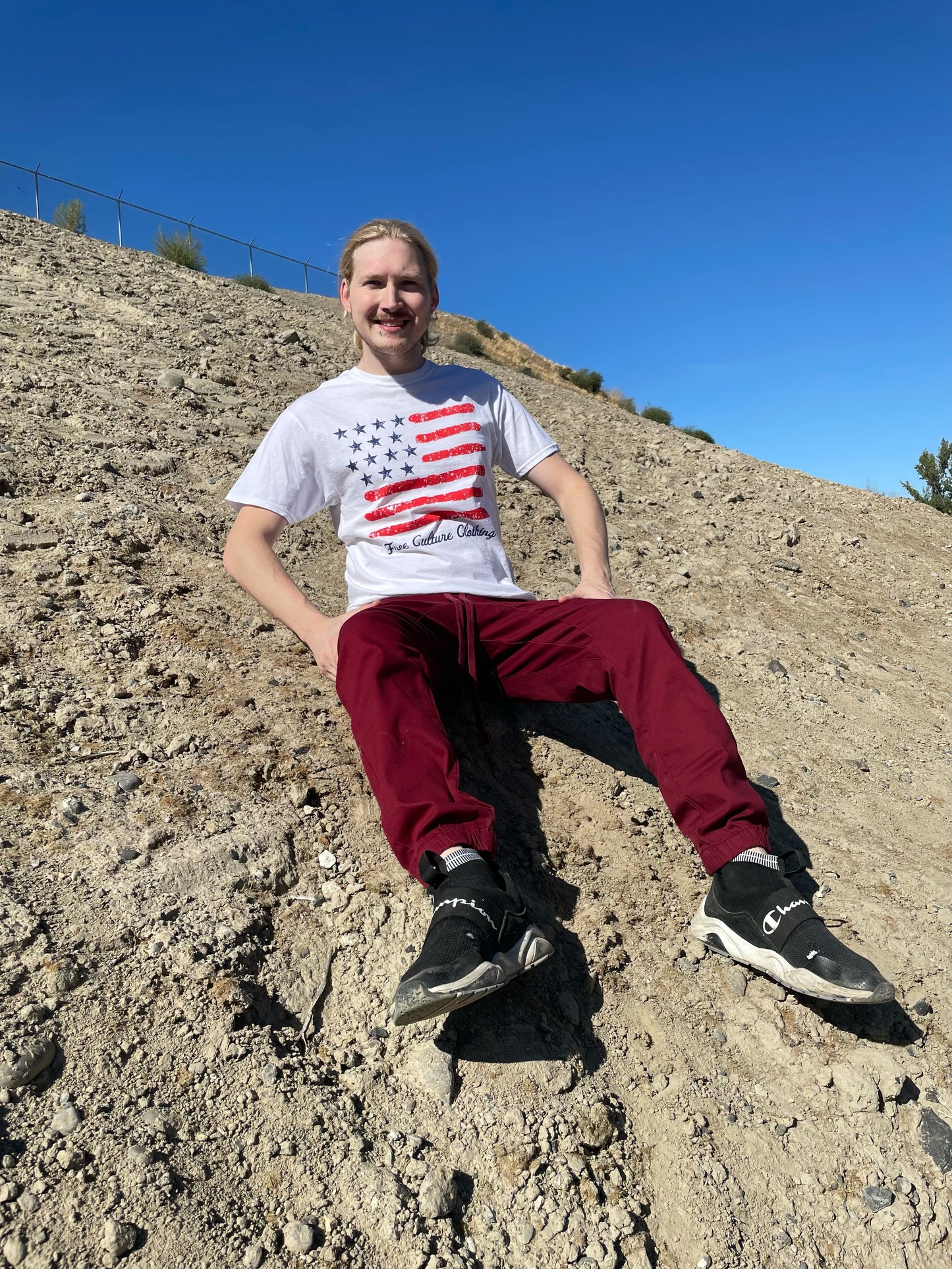 Free Culture Flag Print Tee (S-3XL)