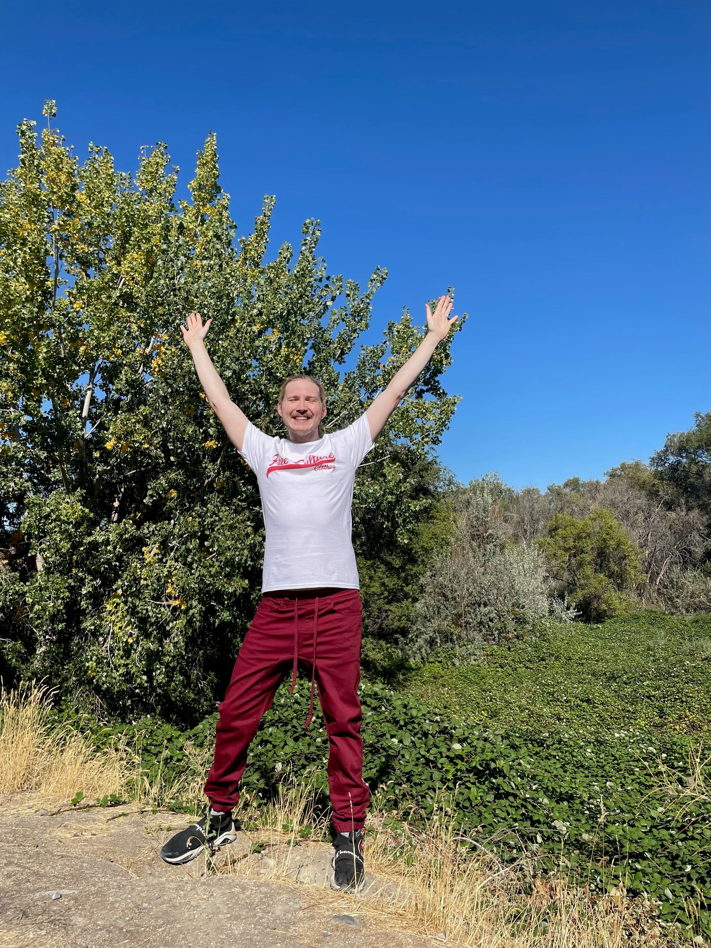 Free Culture Baseball Print Tee Red/White (S-3XL)