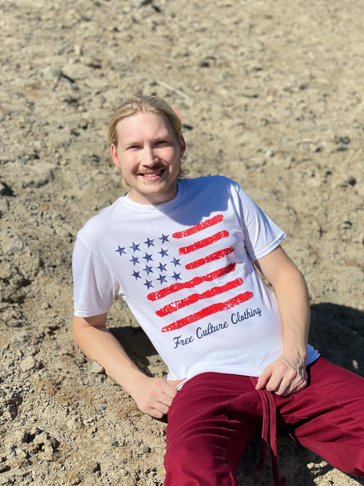 Free Culture Flag Print Tee (S-3XL)