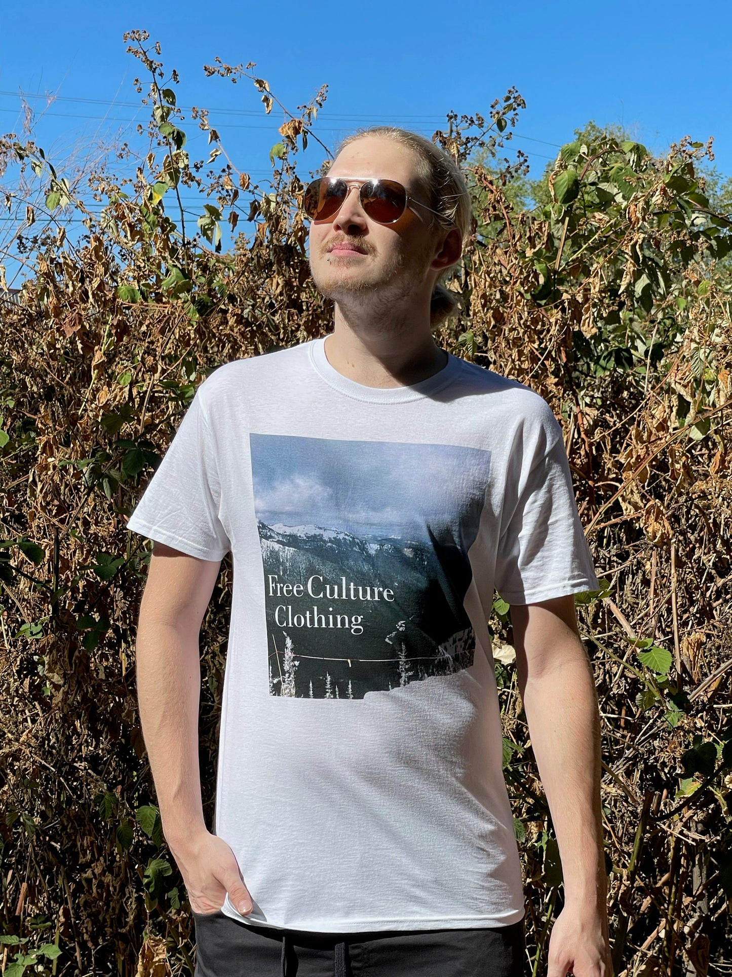 Free Culture Snoqualmie Pass Tee (S-3XL)