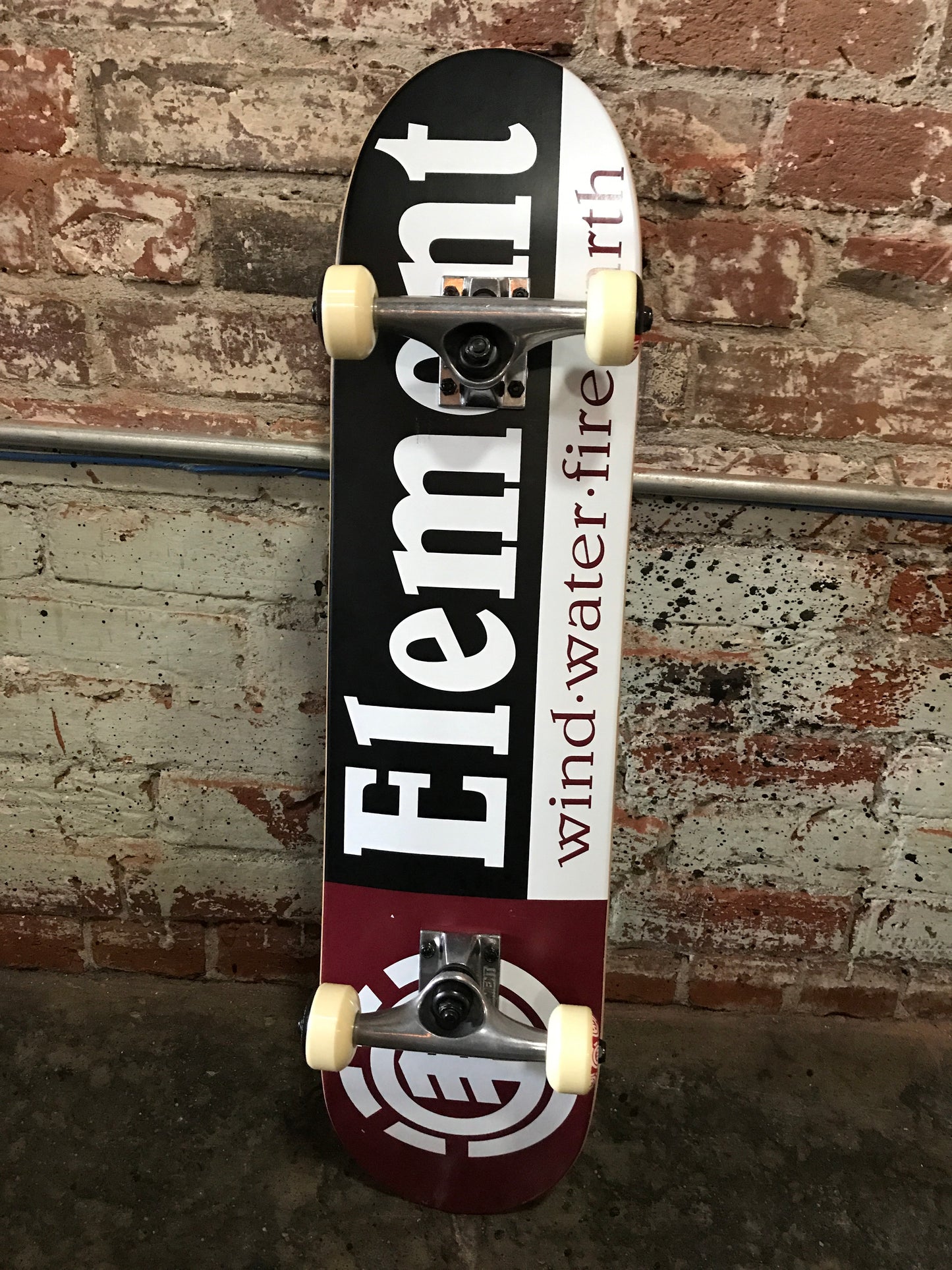 Element Skateboard Complete Deck